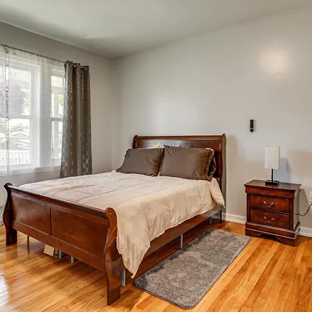 4,500-sq-ft Suburban By Franklin Park! Boston
