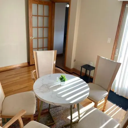 Bed & Breakfast In Pearl Street