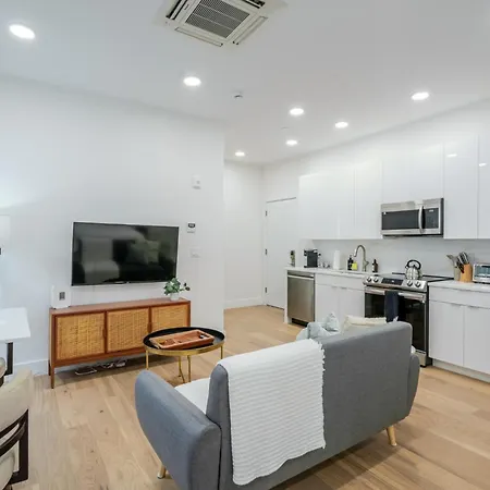 Apartment Luxury Landing W Rooftop Lounge *