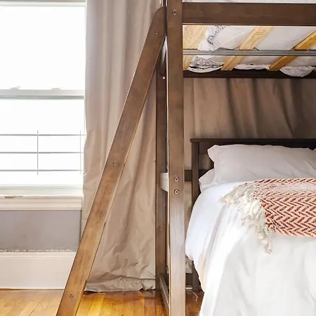 Apartment Cozy 3bd, 1ba In - Franklin Park Zoo, Common Boston
