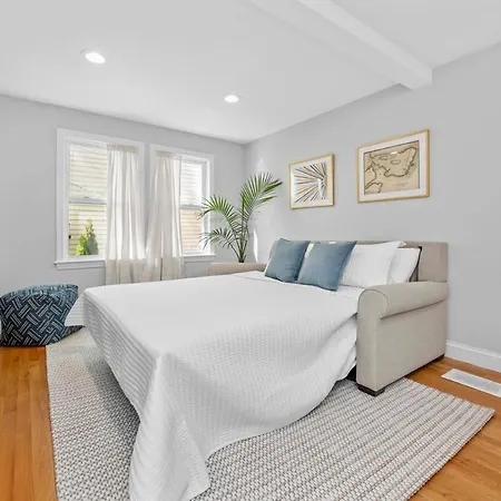 With Free Parking Apartment Boston