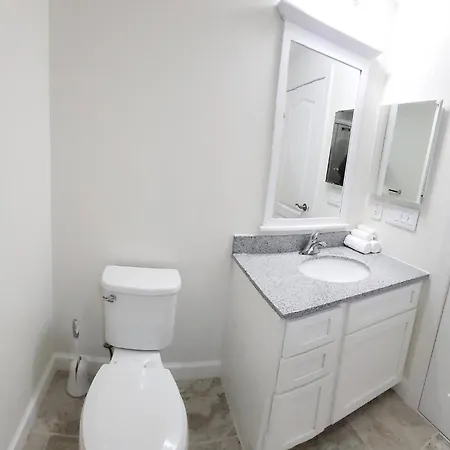 Apartment 3-bedroom Apt-7b2 20-minuite To Downtown