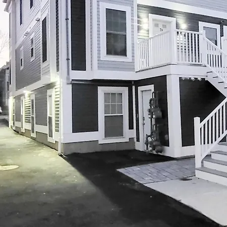 3-bedroom Apt-7b2 20-minuite To Downtown * Boston