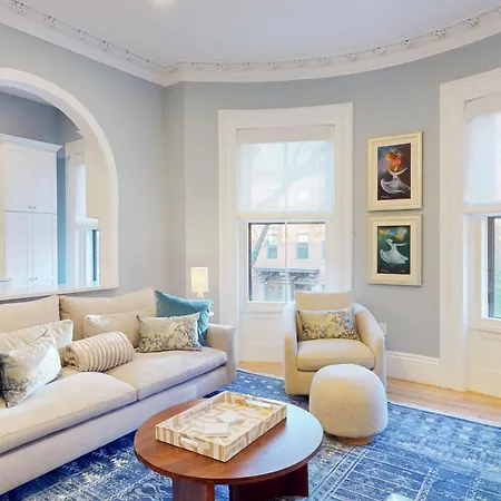 Stylish 2br In South End W In-unit Laundry Apartment Boston