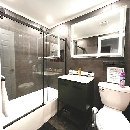Apartment Serene Near Logan International Airport