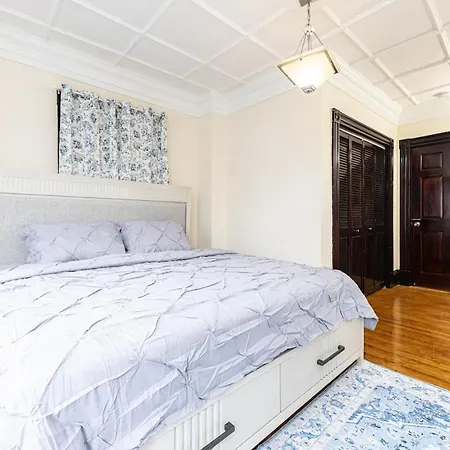 Nightingale Hideaway * Boston