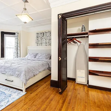Nightingale Hideaway Apartment *
