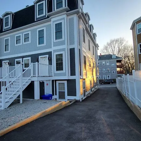 3-bedroom Apt-7w2 20-minuite To Downtown Apartment Boston