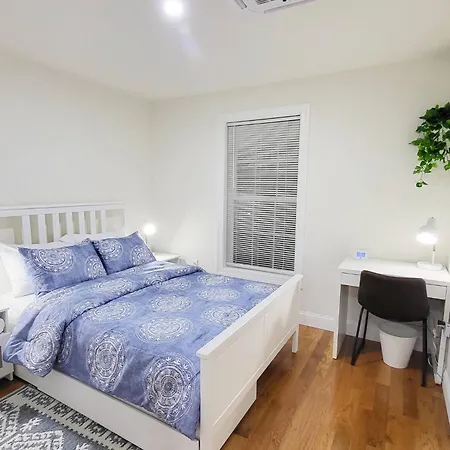 3-bedroom Apt-7w2 20-minuite To Downtown Boston