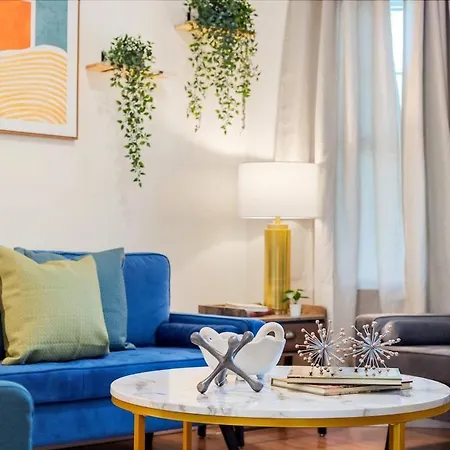 Beautiful 2br In Savin Hill Apartment *