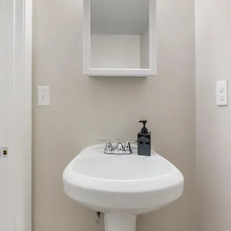 Beautiful 2br In Savin Hill *