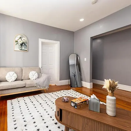 Apartment Elegant, Spacious 3bd, 1ba In Boston