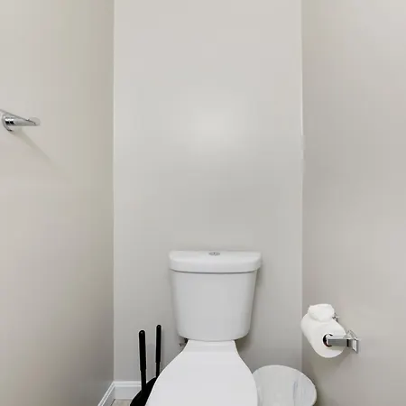 Beautiful 2br In Savin Hill Apartment