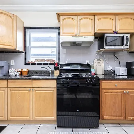 Nightingale Hideaway Apartment *