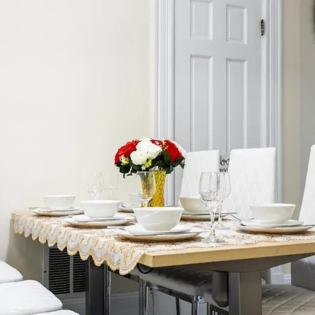Nightingale Hideaway Apartment