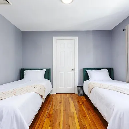 Cozy 3bd, 1ba In - Franklin Park Zoo, Common *