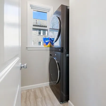 Beautiful 2br In Savin Hill Apartment Boston