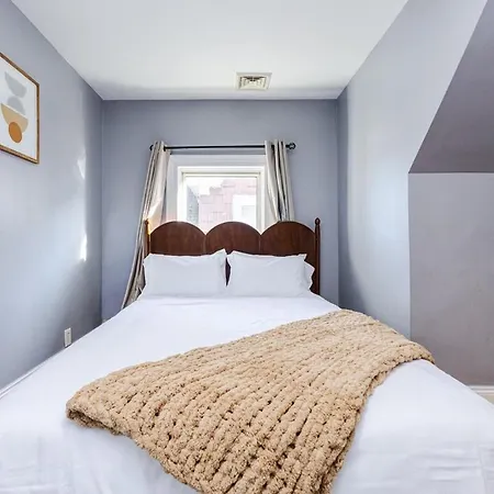 Cozy 3bd, 1ba In - Franklin Park Zoo, Common *
