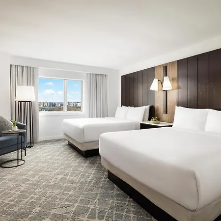 Hotel Hilton Back Bay 3*
