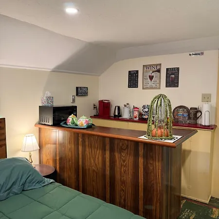 Natalie House Bed & Breakfast Boston