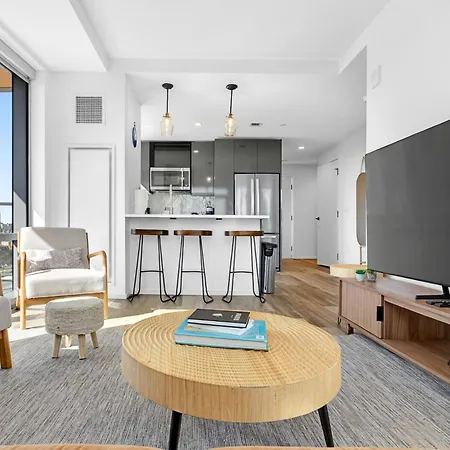 Apartment Modern 2br Prime Downtown Location Boston