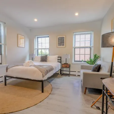 Apartment Back Bay Stylish