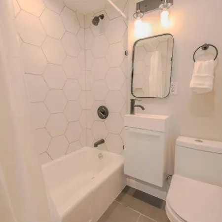 Stunning Back Bay Apartment Boston