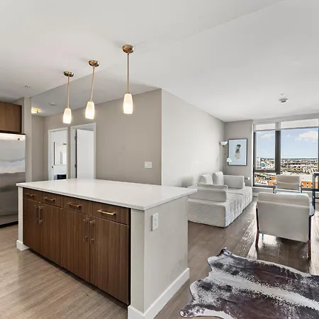 Beautiful Centrally Located 3 Bedroom