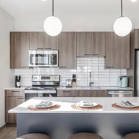 Elysian 4 Bedroom Boston