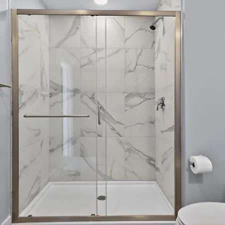 Luxe 3bd Brighton * Boston