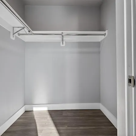 Luxe 3bd Brighton Apartment *