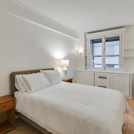 Walk To Common Bright With Rooftop Deck Apartment Boston