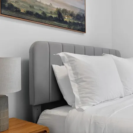 Apartment Luxe 3bd Allston