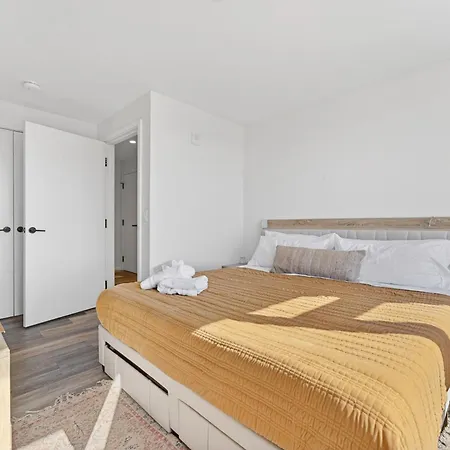 Modern 2br Prime Downtown Location * Boston