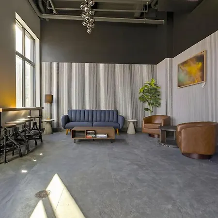 Luxe 3bd Brighton Apartment *