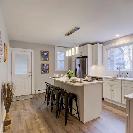 Spacious 2br *