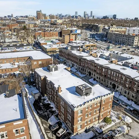 Apartment Charming 2br In
