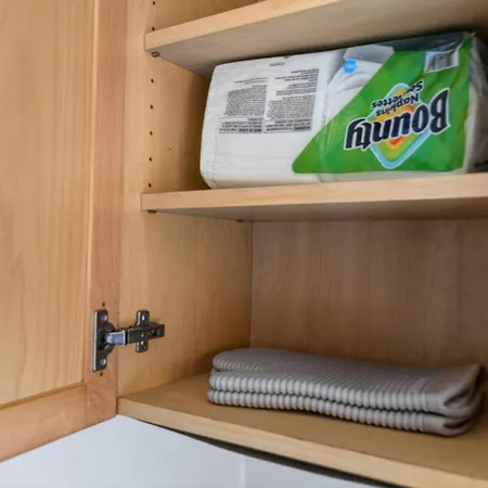 Charming 2br In Apartment Boston