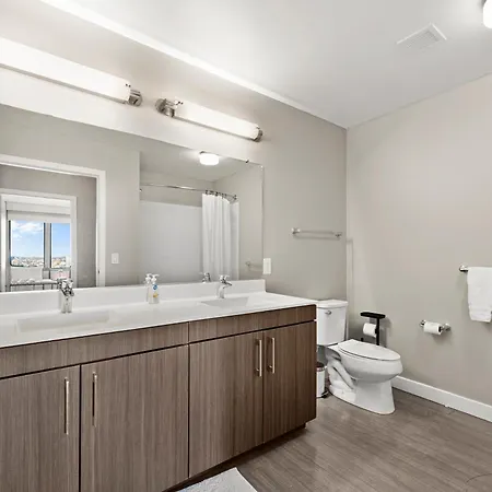 Apartment Beautiful Centrally Located 3 Bedroom