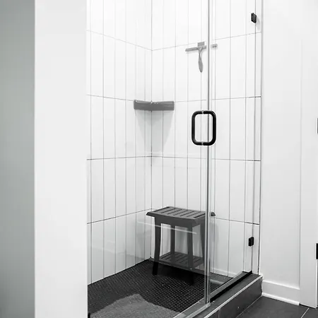 South End Fireplace Gym & Pool Access Boston
