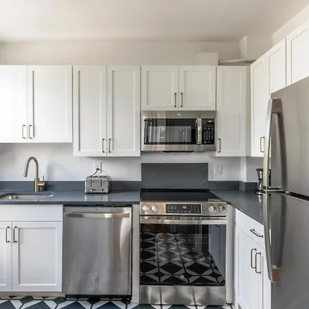 Apartment Blueground North Brookline Washer Nr Beacon St Bos-1177 Boston