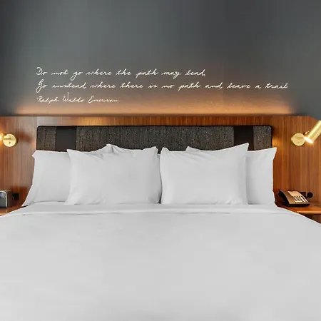 Cambria Downtown - Seaport Hotel
