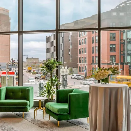 Cambria Downtown - Seaport 4* Boston