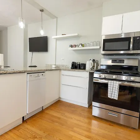 Landing Apartment