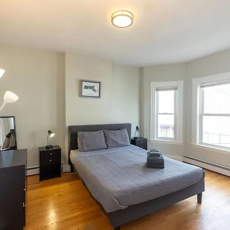 Apartment Spacious Retreat, 3br *