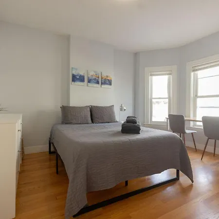 Your Base, Cozy 2br