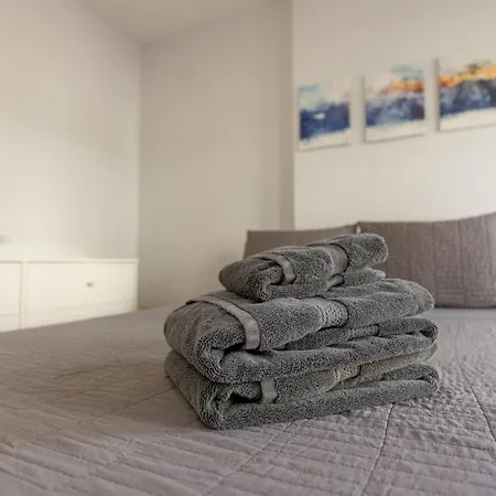 Apartment Your Base, Cozy 2br