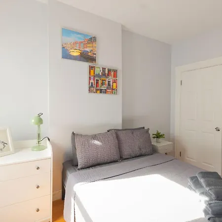 Apartment Your Base, Cozy 2br