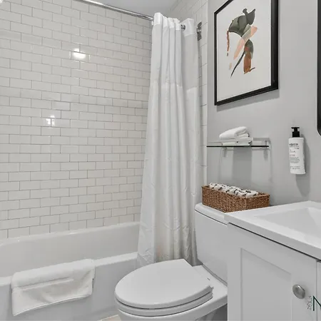 Aparthotel 304 Newbury Street By Thatch 4*
