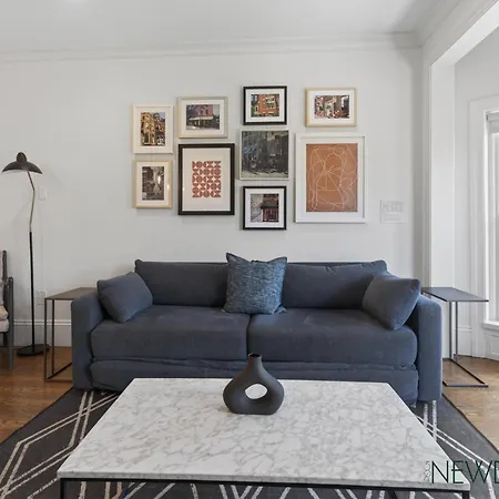 304 Newbury Street By Thatch 4*